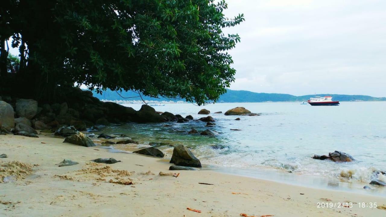 Praia De Bombinhas Res Solar Das Bromelias Bagian luar foto