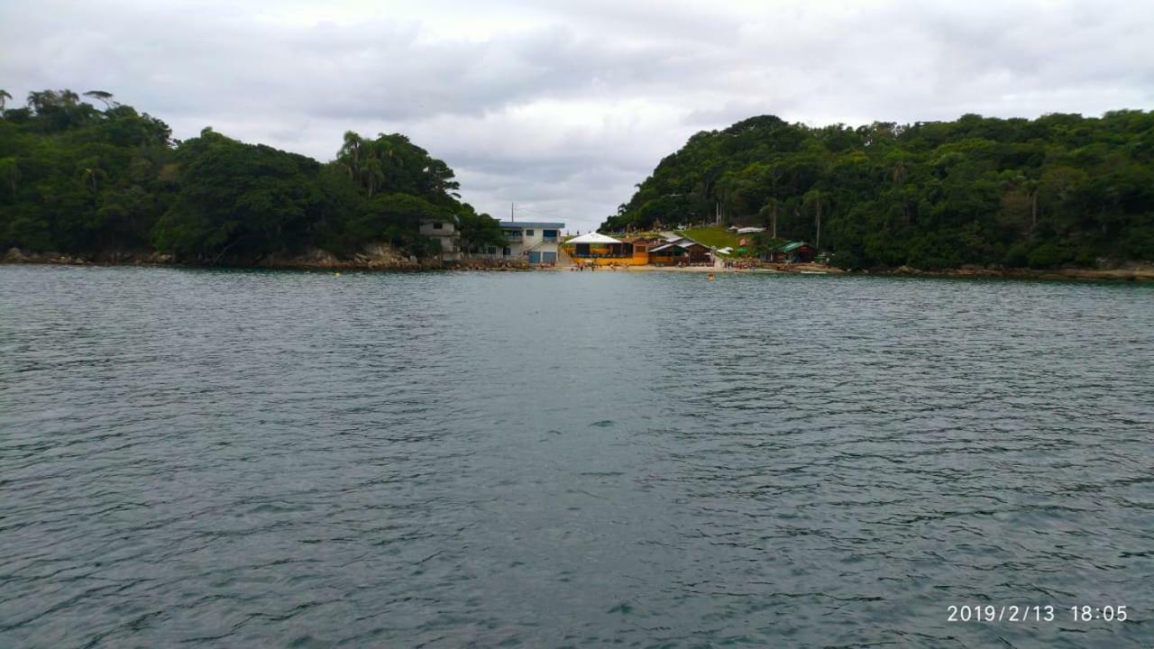 Praia De Bombinhas Res Solar Das Bromelias Bagian luar foto